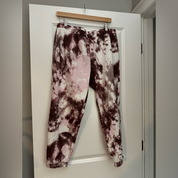 Z by Zella Tie Dye Relaxed Fit Joggers in Size Large - Picture 1 of 5